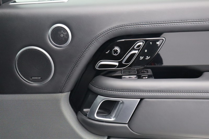 2020 (70) LAND ROVER RANGE ROVER 4.4 SDV8 Autobiography 4dr Auto 5278786