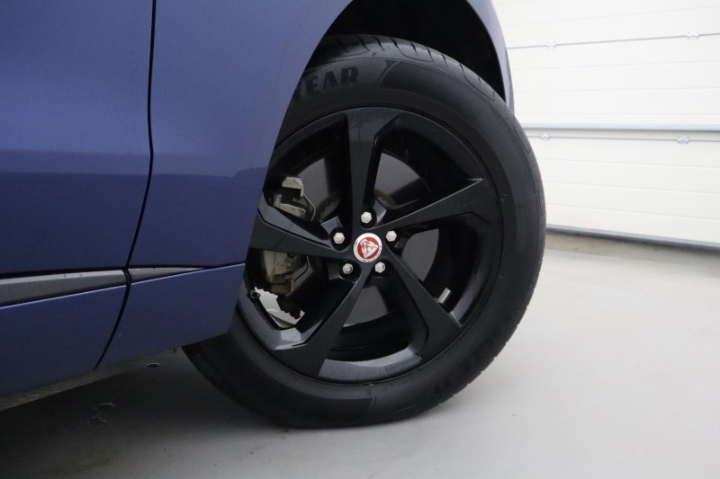 2021 (21) JAGUAR F-PACE 2.0 P250 R-Dynamic S 5dr Auto AWD 5291088