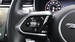 2021 (21) JAGUAR F-PACE 2.0 P250 R-Dynamic S 5dr Auto AWD 5291104
