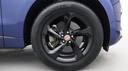 2021 (21) JAGUAR F-PACE 2.0 P250 R-Dynamic S 5dr Auto AWD 5291073