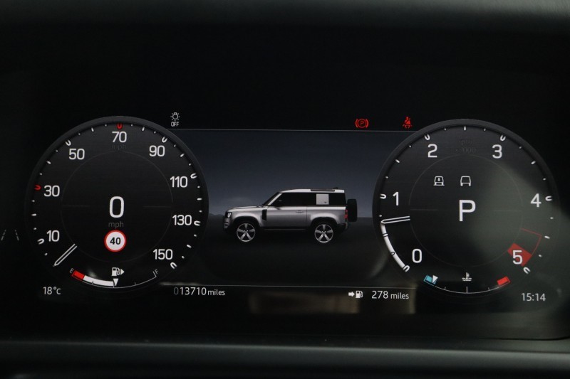 2024 (73) LAND ROVER COMMERCIAL DEFENDER 3.0 D300 Hard Top X-Dynamic HSE Auto [3 Seat] 5295828