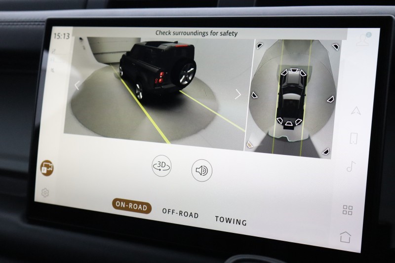 2024 (73) LAND ROVER COMMERCIAL DEFENDER 3.0 D300 Hard Top X-Dynamic HSE Auto [3 Seat] 5295824