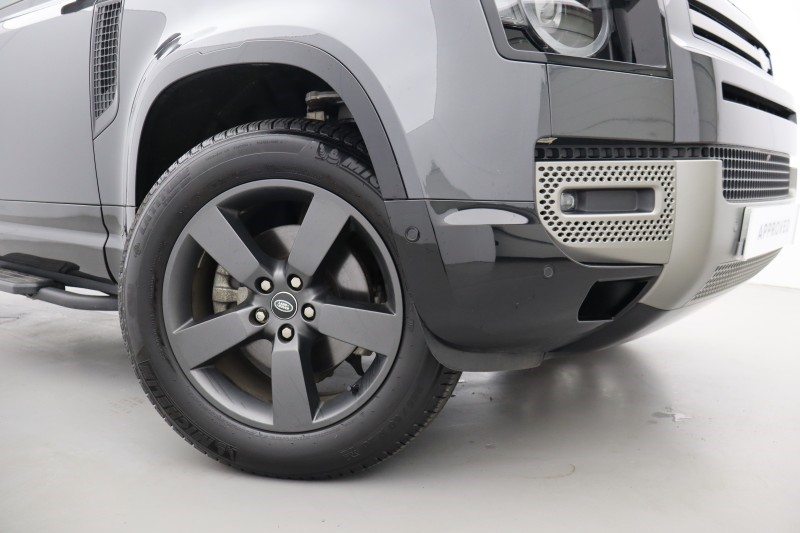 2024 (24) LAND ROVER DEFENDER 3.0 D250 X-Dynamic HSE 90 3dr Auto 5292983