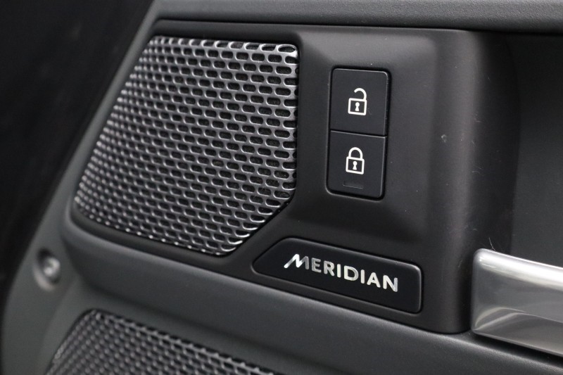 2024 (24) LAND ROVER DEFENDER 3.0 D250 X-Dynamic HSE 90 3dr Auto 5292989