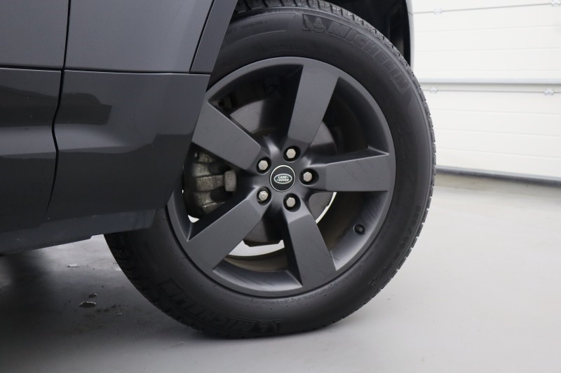 2024 (24) LAND ROVER DEFENDER 3.0 D250 X-Dynamic HSE 90 3dr Auto 5292986