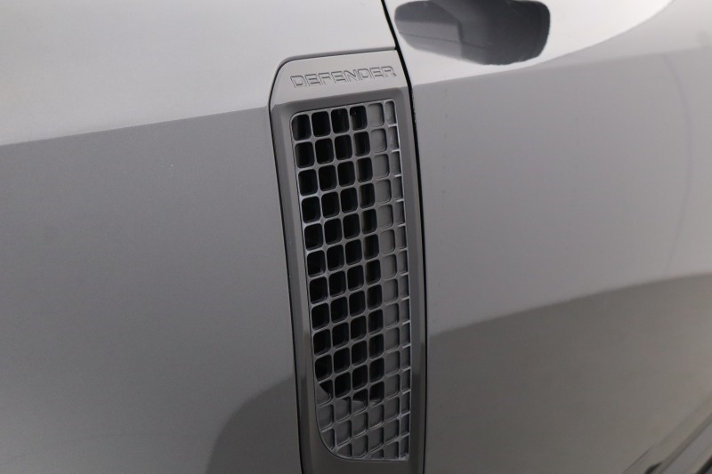 2024 (24) LAND ROVER DEFENDER 3.0 D250 X-Dynamic HSE 90 3dr Auto 5292968