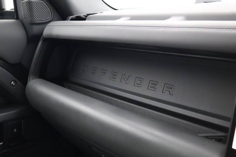2024 (24) LAND ROVER DEFENDER 3.0 D250 X-Dynamic HSE 90 3dr Auto 5293023