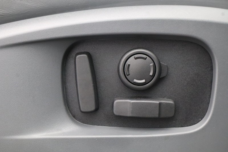 2024 (24) LAND ROVER DEFENDER 3.0 D250 X-Dynamic HSE 90 3dr Auto 5292990