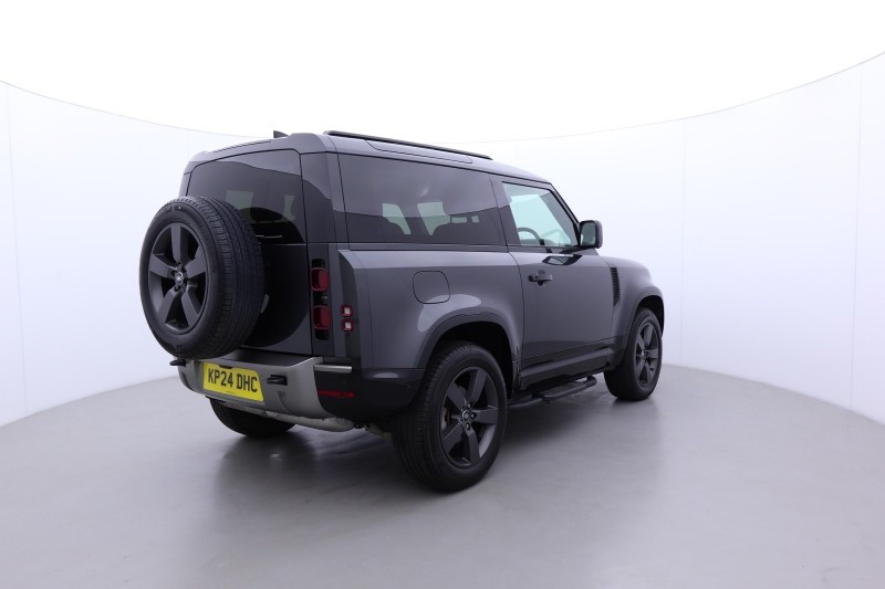 2024 (24) LAND ROVER DEFENDER 3.0 D250 X-Dynamic HSE 90 3dr Auto 5292962