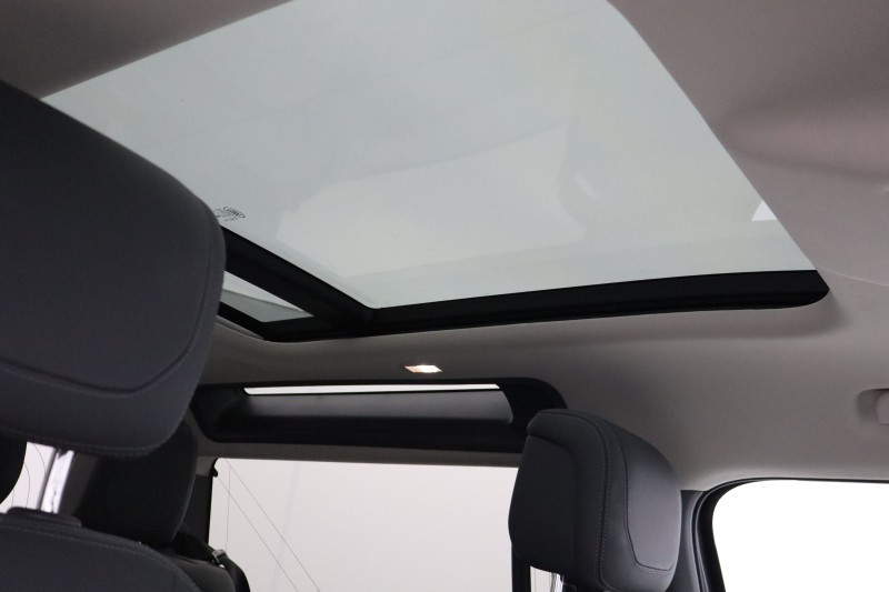 2024 (24) LAND ROVER DEFENDER 3.0 D250 X-Dynamic HSE 90 3dr Auto 5293025