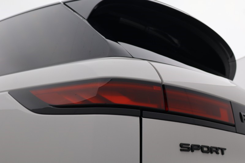 2025 (25) LAND ROVER RANGE ROVER SPORT 3.0 P460e Dynamic SE 5dr Auto 5307176