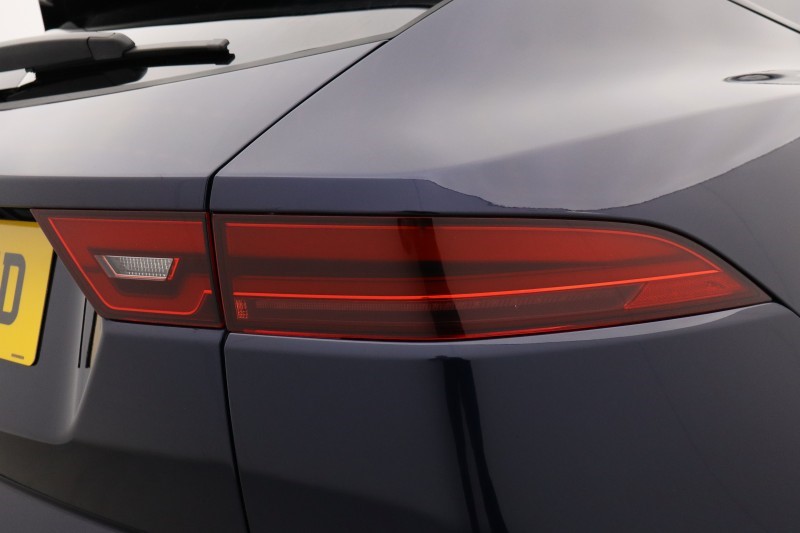 2024 (24) JAGUAR E-PACE 2.0 D200 R-Dynamic SE Black 5dr Auto 5328195