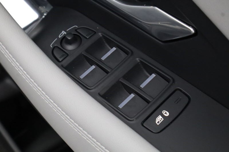 2024 (24) JAGUAR E-PACE 2.0 D200 R-Dynamic SE Black 5dr Auto 5328208