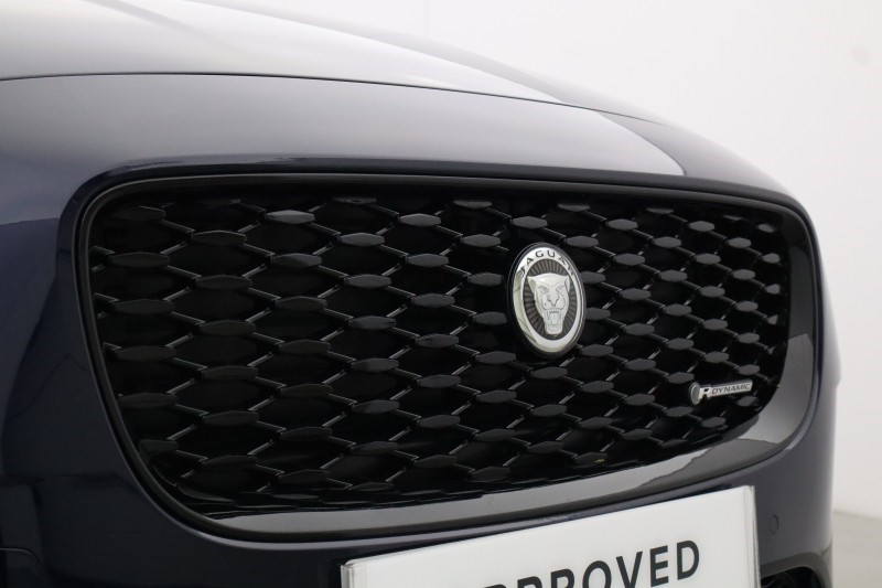 2024 (24) JAGUAR E-PACE 2.0 D200 R-Dynamic SE Black 5dr Auto 5328188