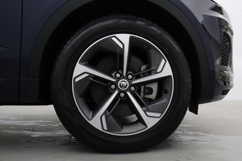 2024 (24) JAGUAR E-PACE 2.0 D200 R-Dynamic SE Black 5dr Auto 5328233