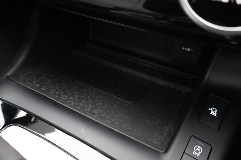 2024 (24) JAGUAR E-PACE 2.0 D200 R-Dynamic SE Black 5dr Auto 5328230