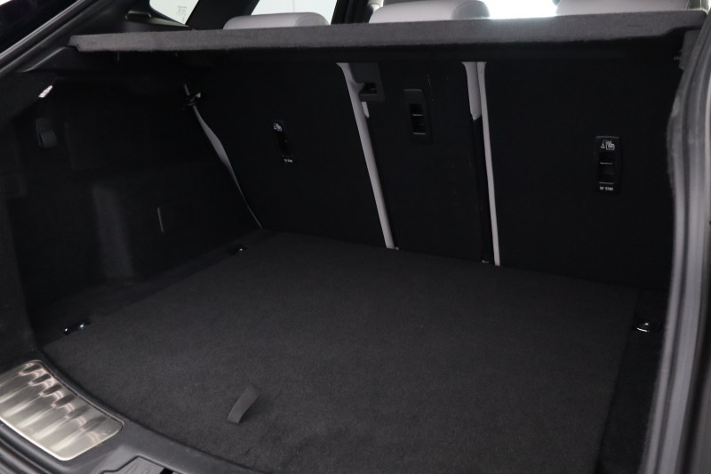 2024 (24) JAGUAR E-PACE 2.0 D200 R-Dynamic SE Black 5dr Auto 5328308