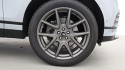 2024 (24) LAND ROVER RANGE ROVER VELAR 2.0 D200 MHEV Dynamic HSE 5dr Auto 5300810