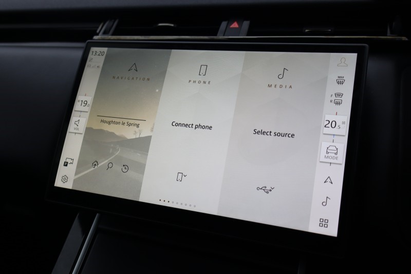 2024 (24) LAND ROVER RANGE ROVER VELAR 2.0 D200 MHEV Dynamic HSE 5dr Auto 5300850