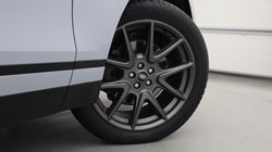 2024 (24) LAND ROVER RANGE ROVER VELAR 2.0 D200 MHEV Dynamic HSE 5dr Auto 5300820