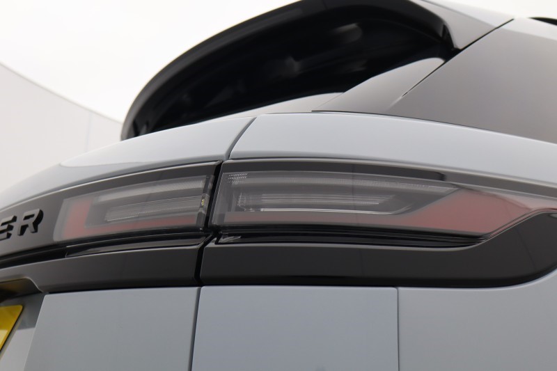 2024 (24) LAND ROVER RANGE ROVER VELAR 2.0 D200 MHEV Dynamic HSE 5dr Auto 5300822