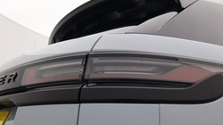 2024 (24) LAND ROVER RANGE ROVER VELAR 2.0 D200 MHEV Dynamic HSE 5dr Auto 5300822