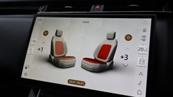 2024 (24) LAND ROVER RANGE ROVER VELAR 2.0 D200 MHEV Dynamic HSE 5dr Auto 5300857