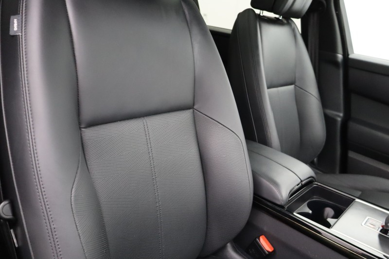 2024 (24) LAND ROVER RANGE ROVER VELAR 2.0 D200 MHEV Dynamic HSE 5dr Auto 5300836