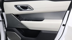 2022 (22) LAND ROVER RANGE ROVER VELAR 2.0 D200 R-Dynamic HSE 5dr Auto 5395223