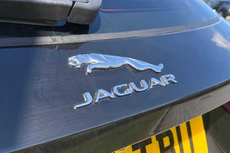 2022 (22) JAGUAR F-PACE 2.0 D200 S 5dr Auto AWD 5368758
