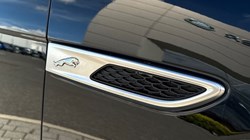 2022 (22) JAGUAR F-PACE 2.0 D200 S 5dr Auto AWD 5368737