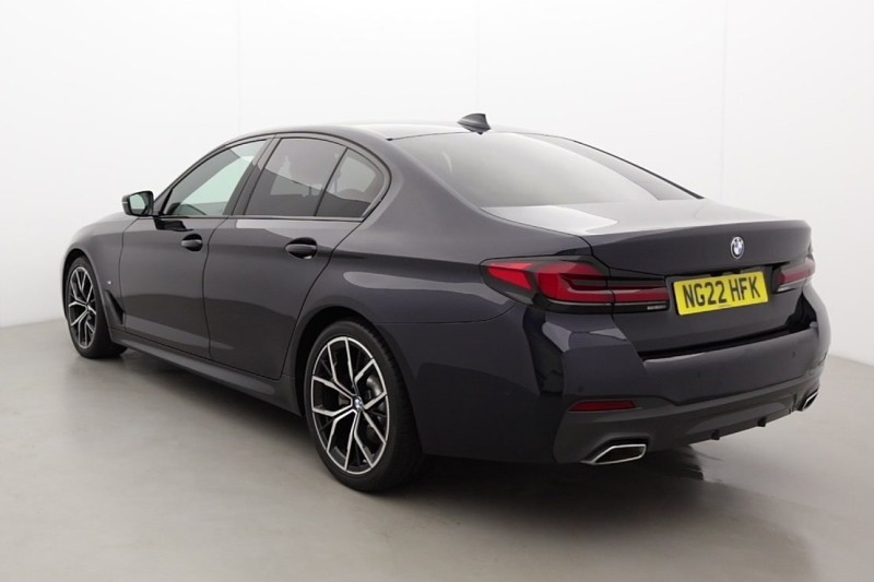 2022 (22) BMW 5 SERIES 520d MHT M Sport 4dr Step Auto