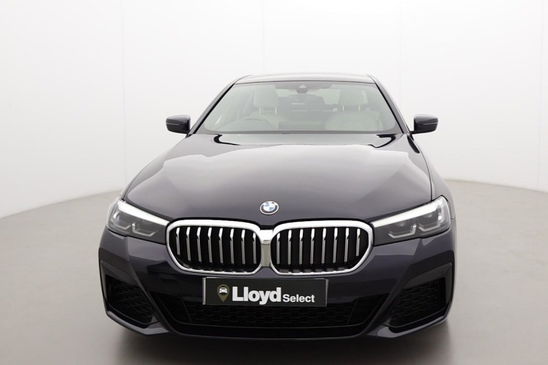 2022 (22) BMW 5 SERIES 520d MHT M Sport 4dr Step Auto 5352154