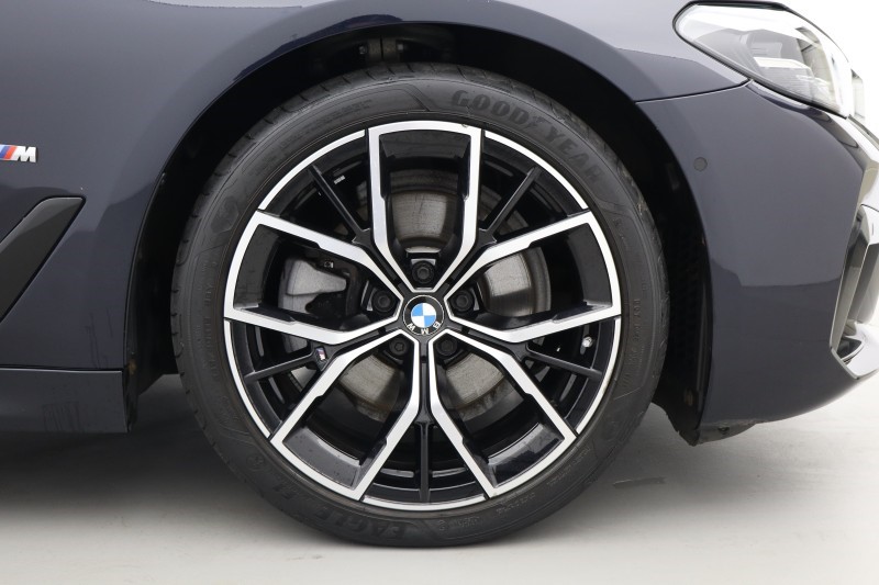 2022 (22) BMW 5 SERIES 520d MHT M Sport 4dr Step Auto 5352166