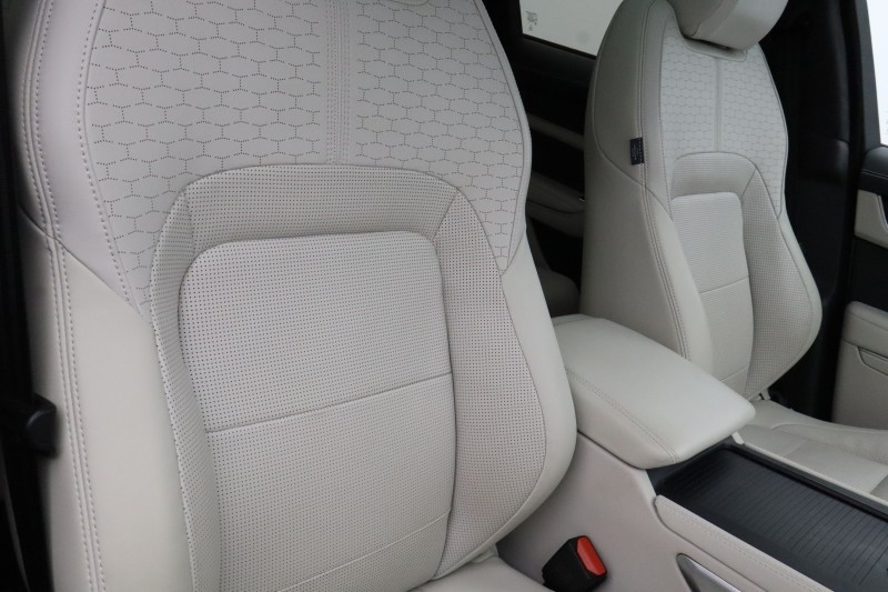 2024 (74) JAGUAR F-PACE 2.0 D200 R-Dynamic HSE Black 90th Anniv 5dr Auto 5305887