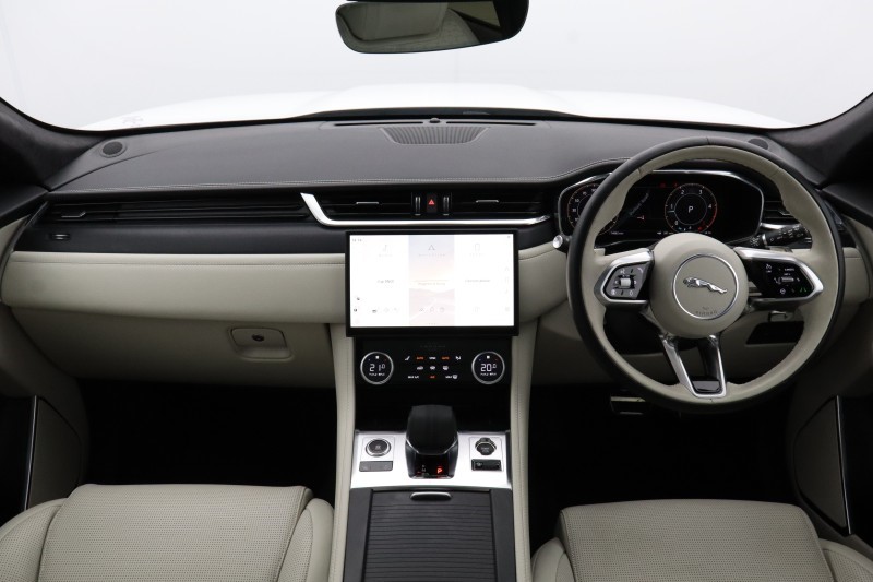 2024 (74) JAGUAR F-PACE 2.0 D200 R-Dynamic HSE Black 90th Anniv 5dr Auto 5305902