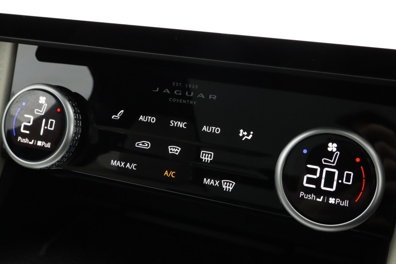 2024 (74) JAGUAR F-PACE 2.0 D200 R-Dynamic HSE Black 90th Anniv 5dr Auto 5305922