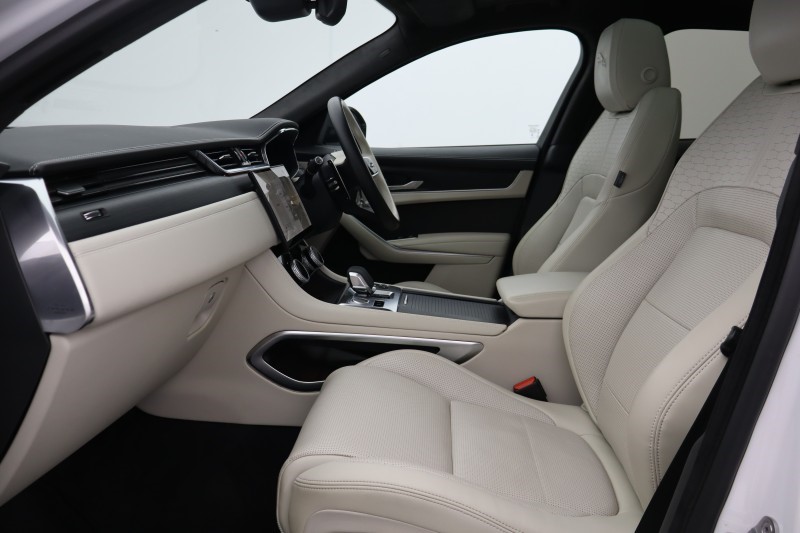 2024 (74) JAGUAR F-PACE 2.0 D200 R-Dynamic HSE Black 90th Anniv 5dr Auto 5305865