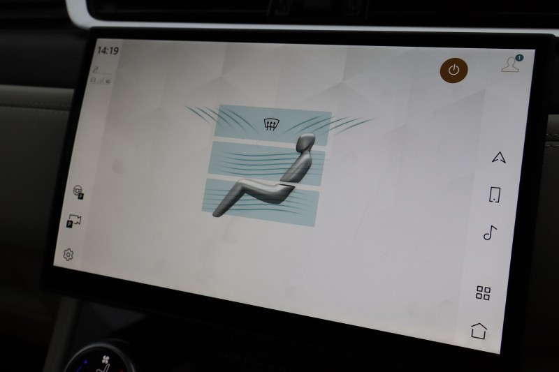 2024 (74) JAGUAR F-PACE 2.0 D200 R-Dynamic HSE Black 90th Anniv 5dr Auto 5305921