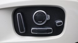 2024 (74) JAGUAR F-PACE 2.0 D200 R-Dynamic HSE Black 90th Anniv 5dr Auto 5305885