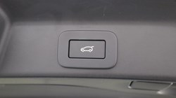 2024 (74) JAGUAR F-PACE 2.0 D200 R-Dynamic HSE Black 90th Anniv 5dr Auto 5305877