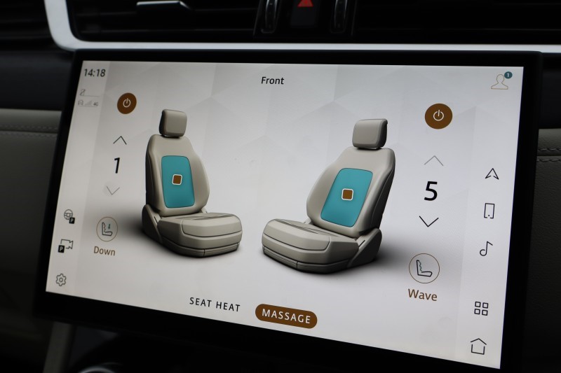 2024 (74) JAGUAR F-PACE 2.0 D200 R-Dynamic HSE Black 90th Anniv 5dr Auto 5305919