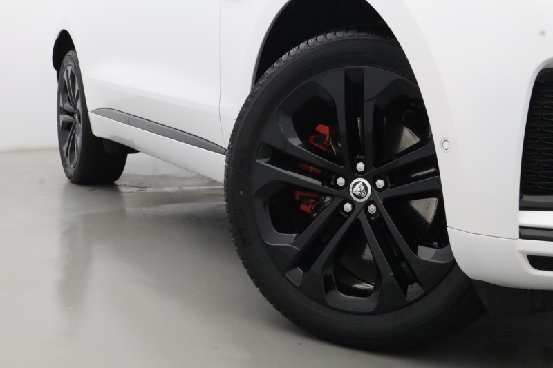 2024 (74) JAGUAR F-PACE 2.0 D200 R-Dynamic HSE Black 90th Anniv 5dr Auto 5305879