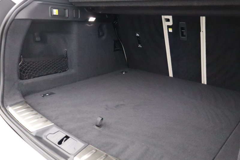 2024 (74) JAGUAR F-PACE 2.0 D200 R-Dynamic HSE Black 90th Anniv 5dr Auto 5305876