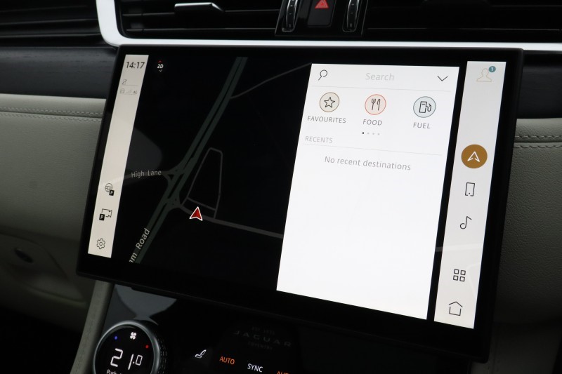 2024 (74) JAGUAR F-PACE 2.0 D200 R-Dynamic HSE Black 90th Anniv 5dr Auto 5305913