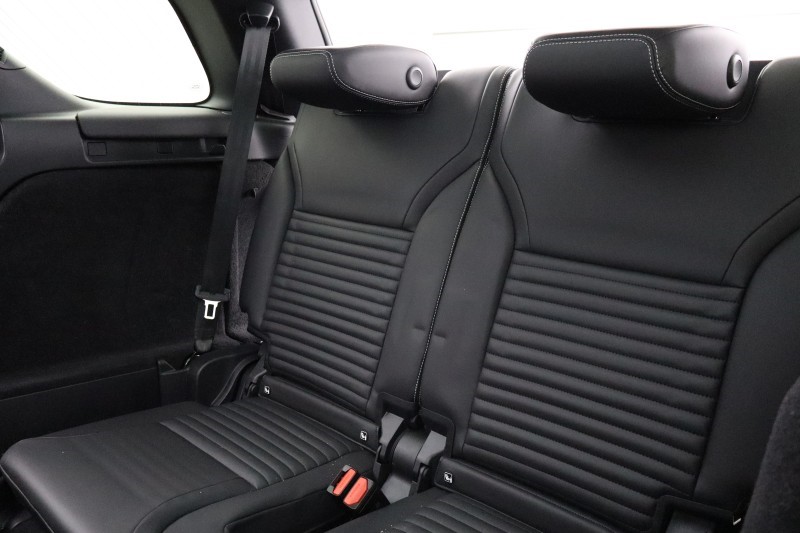 2024 (74) LAND ROVER DISCOVERY 3.0 D350 Dynamic HSE 5dr Auto 5326959