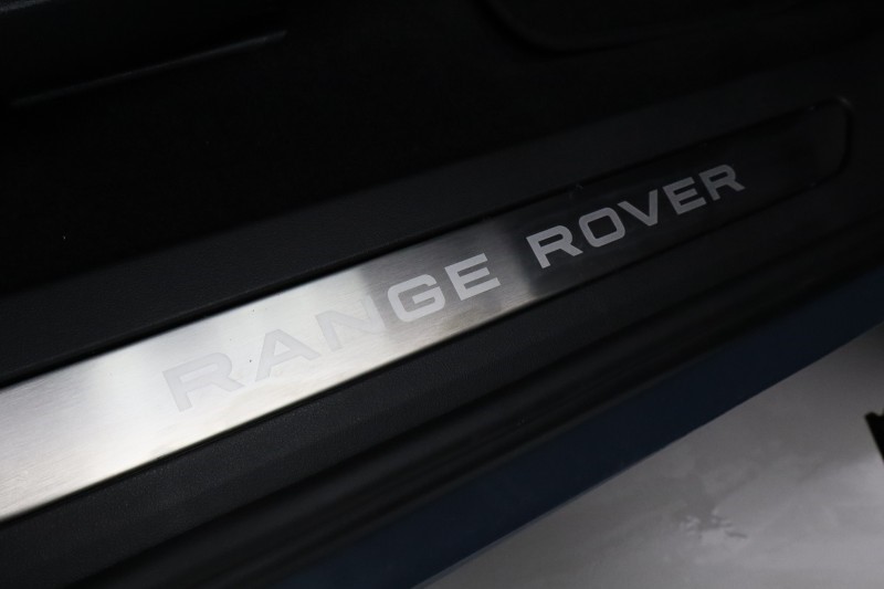 2025 (74) LAND ROVER RANGE ROVER EVOQUE 2.0 D200 Autobiography 5dr Auto [Revised] 5323779