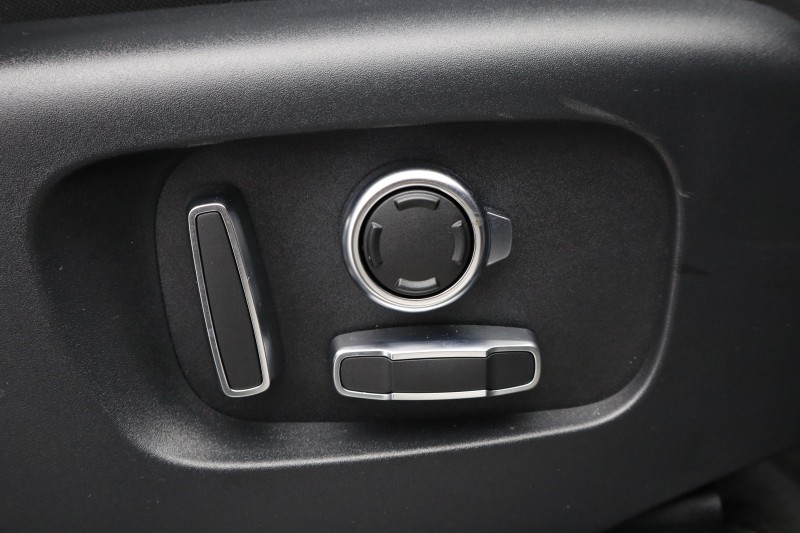 2025 (74) LAND ROVER RANGE ROVER EVOQUE 2.0 D200 Dynamic HSE 5dr Auto 5328105