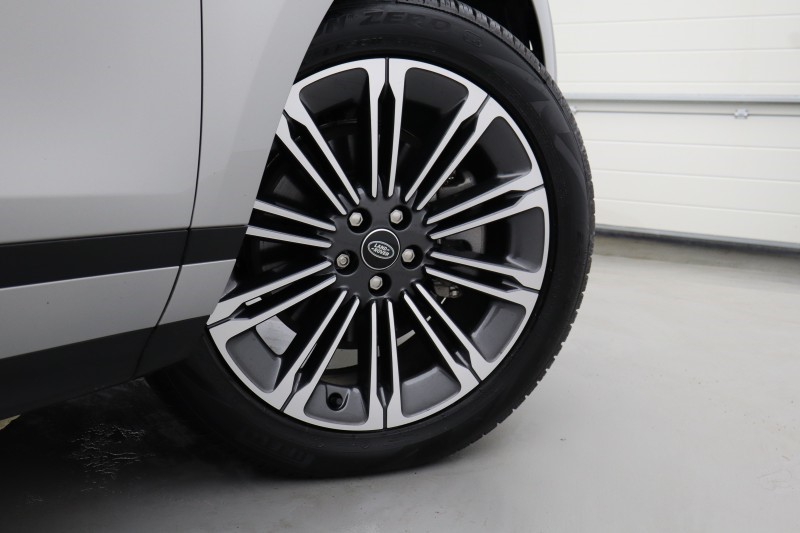 2025 (74) LAND ROVER RANGE ROVER EVOQUE 2.0 D200 Dynamic HSE 5dr Auto 5328100