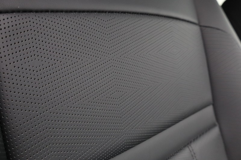 2025 (74) LAND ROVER RANGE ROVER EVOQUE 2.0 D200 Dynamic HSE 5dr Auto 5328108